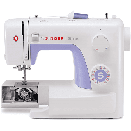 Singer Sewing Machine – image 1