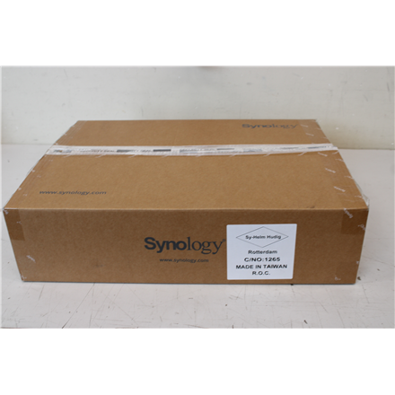 SALE OUT. Synology RS422+ | Up to 4 HDD/SSD Hot-Swap | AMD Ryzen | Ryzen R1600 | Processor frequency 2.6 GHz | 2 GB | DDR4 | UNPACKED, SCRATCHED ON TOP