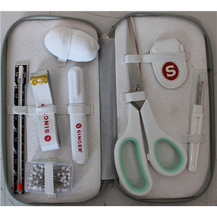 SALE OUT. | Singer Premium Sewing Kit | Mint | 24 month(s) | DAMAGED PACKAGING, DIRTY PARTS